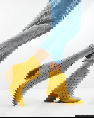 Botine Mustang Galbene