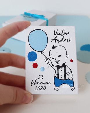 Marturii botez baietel pictate manual personalizate cu nume si mesaj