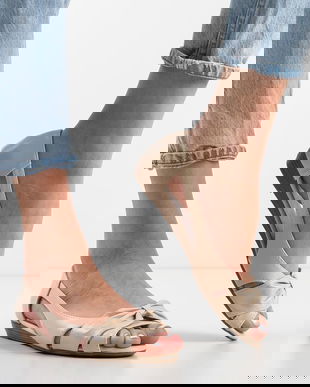 Balerini Violetta Bej