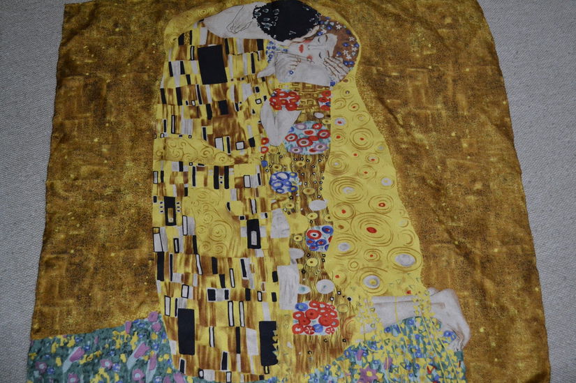 Esarfa Gustav Klimt "Sarutul"