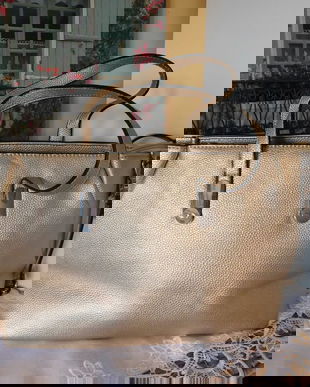 Brand  Carpisa,   geanta   shopper noua,  deosebita