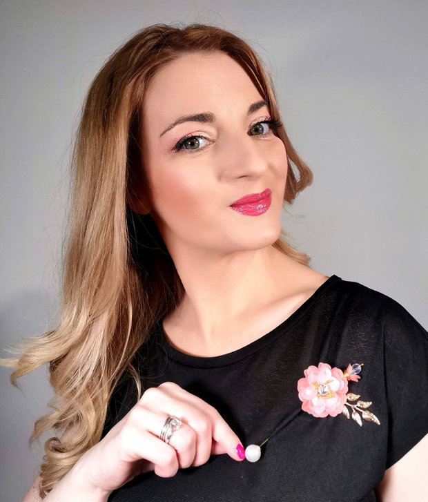Vândut Brosa ac - Powder Pink