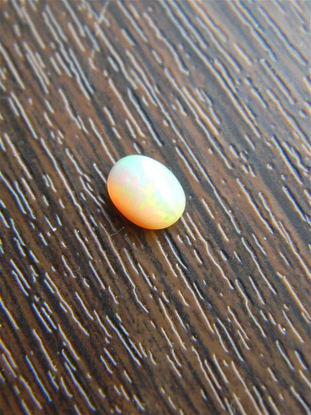 Caboson opal etiopian (C6-1)
