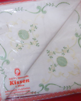 Nou-set 2 huse perne cu broderie