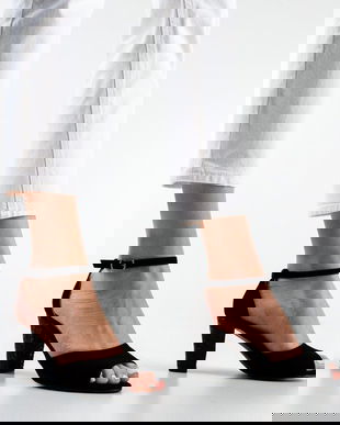 Sandale Blanc Negre 2