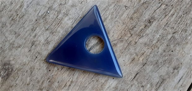 Pandantiv agata, triunghi cu latura 56 mm