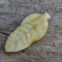 Pandantiv frunza jad sculptat, 56x26 mm