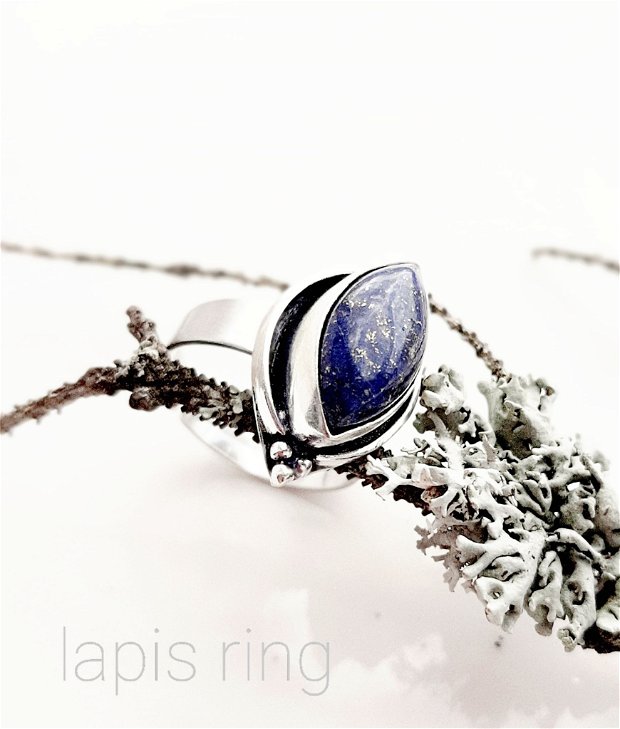 Inel argintiu cu Lapis Lazuli Rezervat