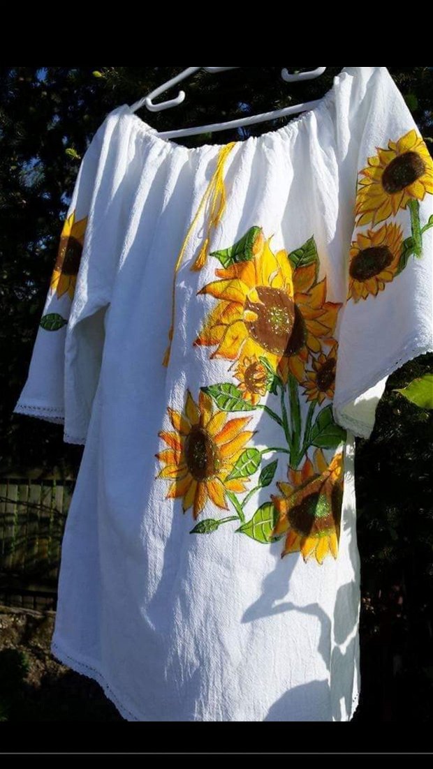 Bluza tip ie pictată manual cu floarea soarelui