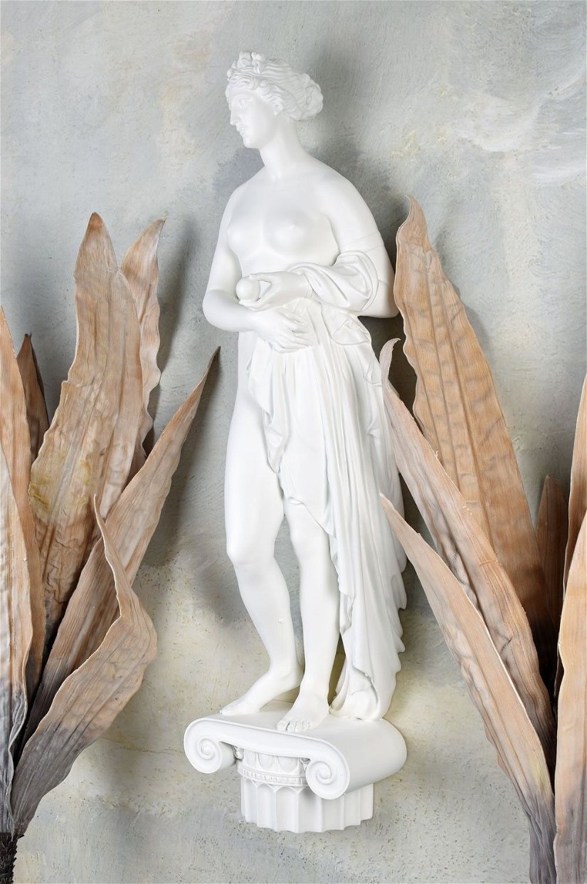 Statueta  de gradina din rasini speciale cu Venus din Milo