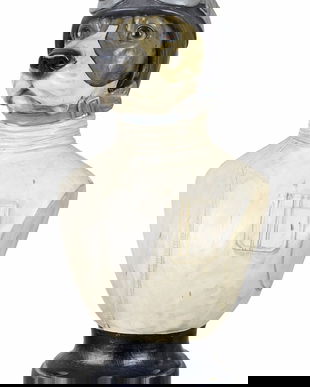 Bustul unui caine pilot din rasini speciale