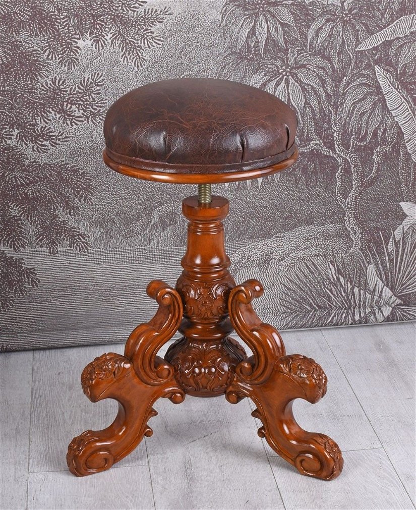 Scaun deosebit din lemn mahon cu tapiterie maro