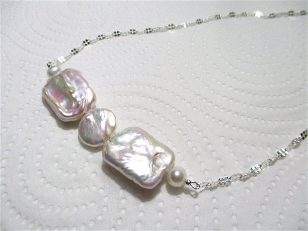 Colier argint si fundita din perle de cultura alb argintii rozii