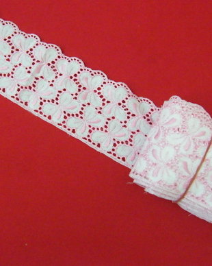 Dantela brodata 6.40m