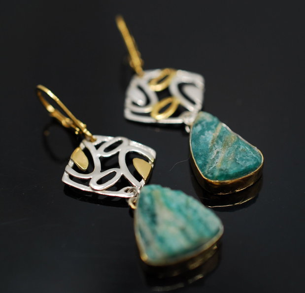 Cercei din argint si amazonit brut, placati selectiv cu aur, cercei lungi argint, cercei statement, cercei handmade