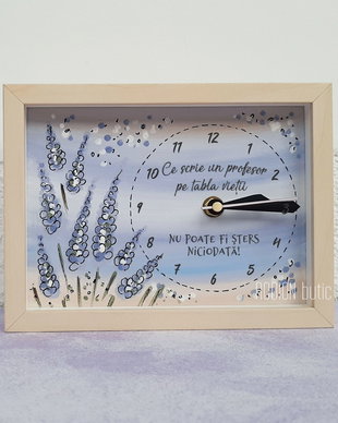 Ceas personalizat handmade pictat manual educatoare invatatoare lavanda