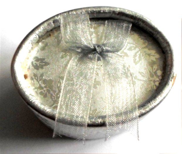 Cutie bijuterii cadou inel oval argintie cu fundita argintie