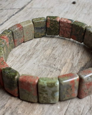 Bratara elastica, unakite 15x10 mm (20 pietre)
