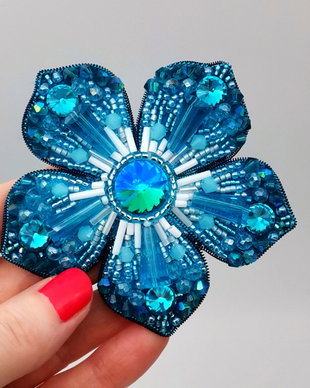 Rezervat Brosa Blue Flower