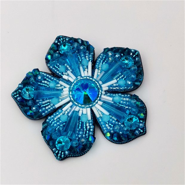 Rezervat Brosa Blue Flower