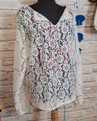 Bluză dantelă
