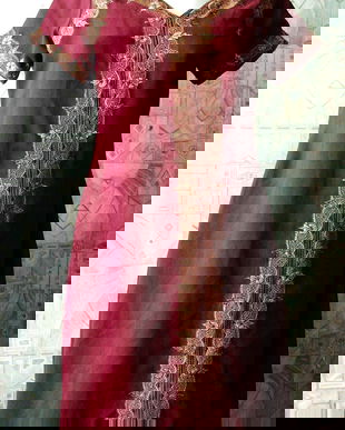 rochie lunga grena cu broderie