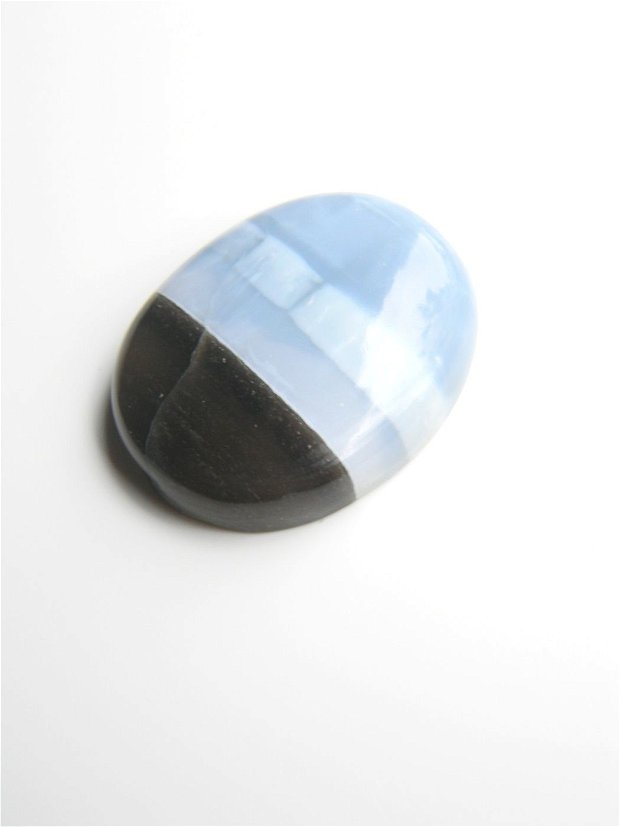 Caboson blue opal (AV3)