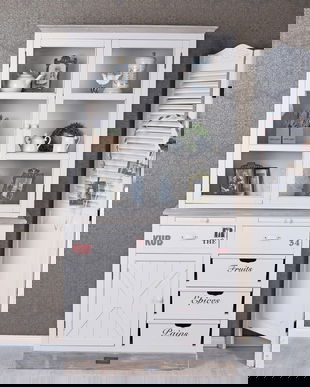 Bufet din lemn masiv alb antichizat cu blat bej