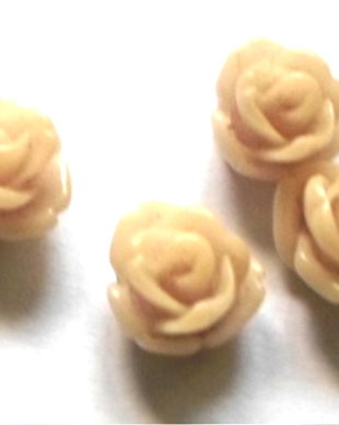Trandafir crem