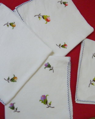 3+1 servete de in cu broderie