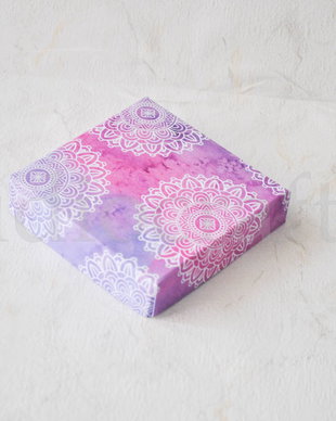 Cutie patrata din carton