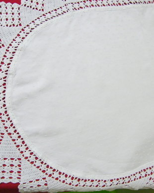 Mileu oval  cu dantela 85 cm