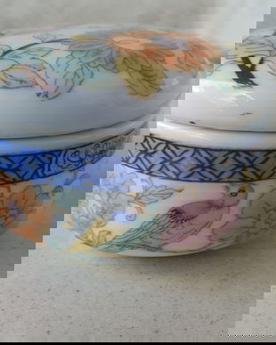 DELICATA CUTIUTA PORTELAN ,VINTAGE,PICTATA MANUAL