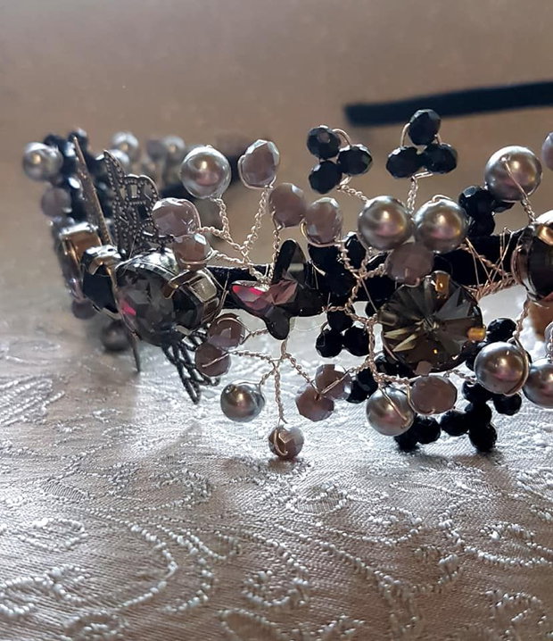 Bentita sarma argintata , cristale swarovski , perle shell