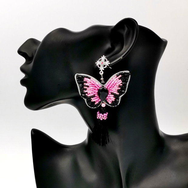 Rezervat Cercei - Pink Butterfly