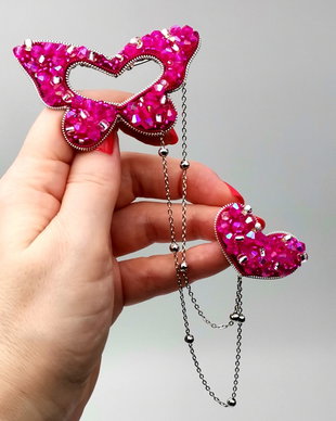 Rezervat Brosa dubla- Heart Butterfly