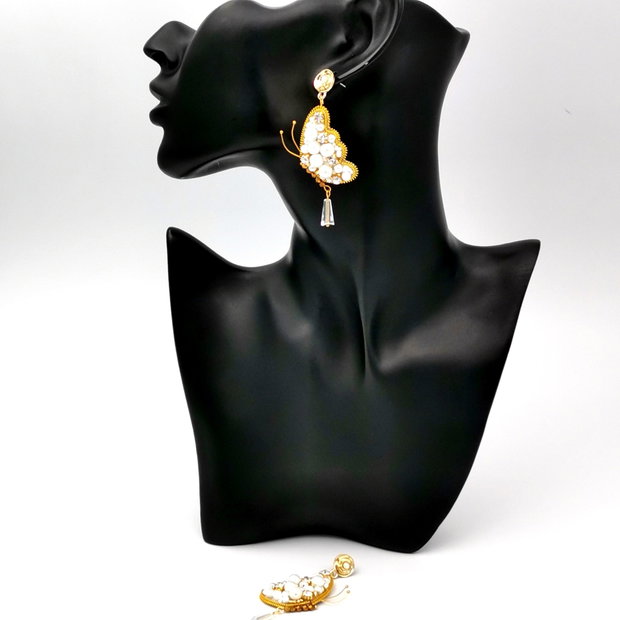Rezervat Cercei - Pearl Butterfly