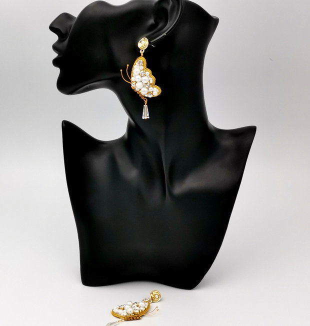 Rezervat Cercei - Pearl Butterfly