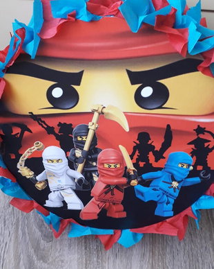 Piniata Ninjago