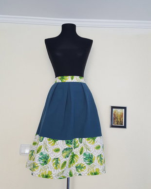 Disponibila Fusta pliuri verde