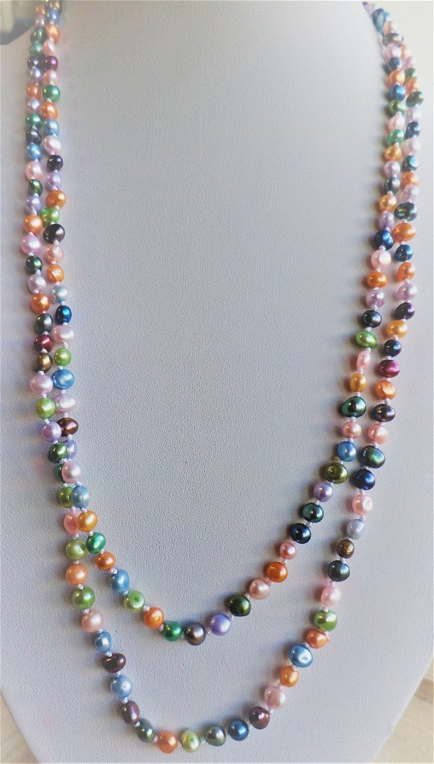 Colier foarte lung din perle de cultura multicolore