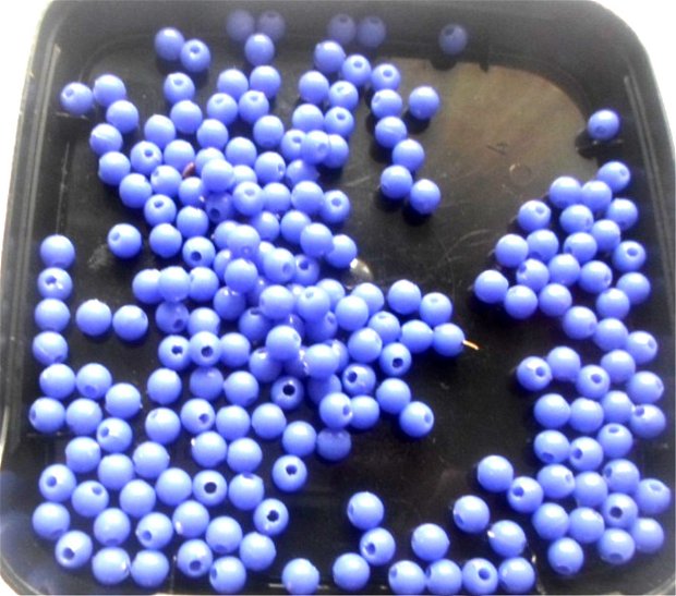 Margele plastic albastru 4 mm