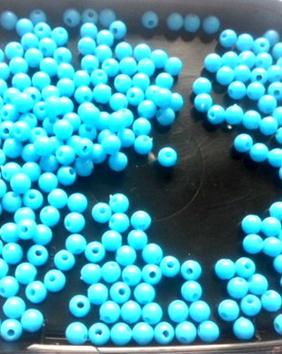 Margele plastic blue 4 mm