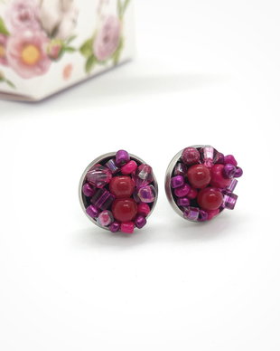 Cercei mici cu pietre roz, fucsia