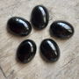 Cabochon onix negru, 16x12 mm