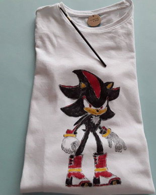 Tricou pentru copii pictat cu Sonic