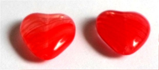 Margele sticla inima rosu 15,5 mm