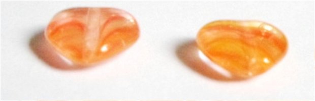 Margele sticla inima portocaliu semitransparent 10 mm
