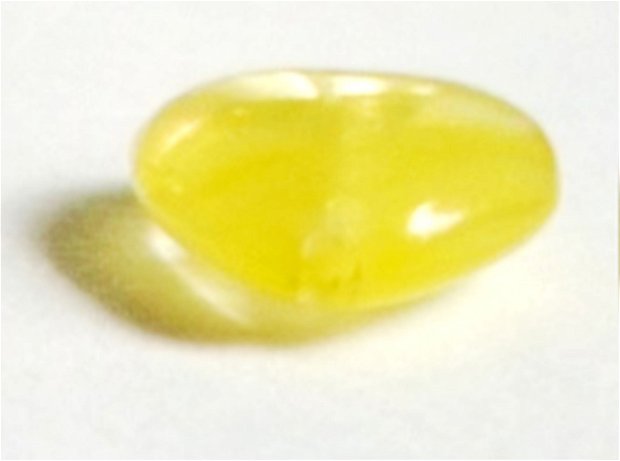 Margele sticla inima galben deschis semitransparent 10 mm
