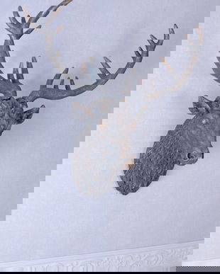 Coarne de cerb din polystein